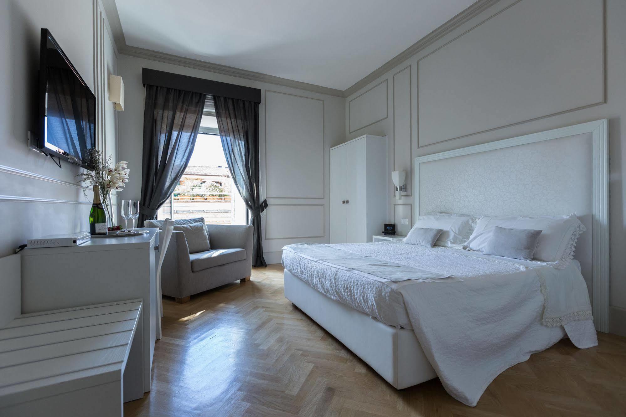 Residenza Scipioni Luxury B&B Rzym Zewnętrze zdjęcie